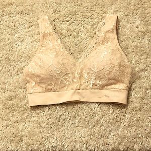Daisy Fuentes Pink Bra